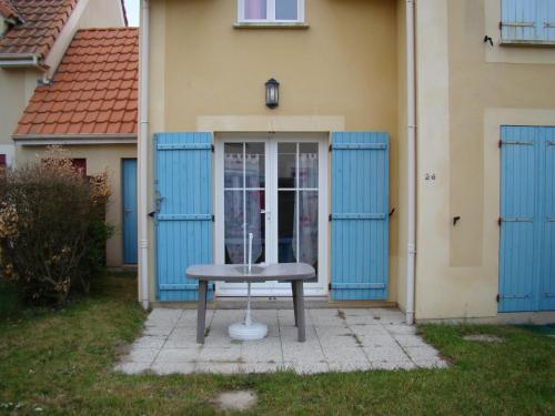 ESTHER - Maison avec jardin proche de la plage