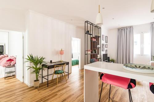 Eva Boutique House