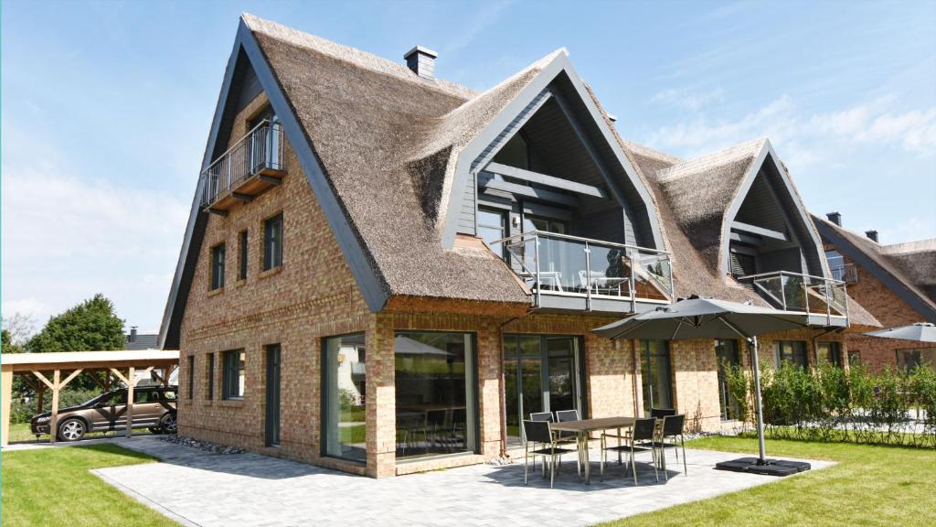 Maison de vacances Exklusive Reetdach-Villa Ostseefrische Göhrener Weg 23 b 18586 Lobbe