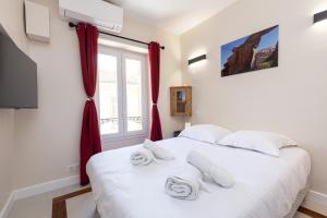 Extraordinary 3 Bdr House Old Town