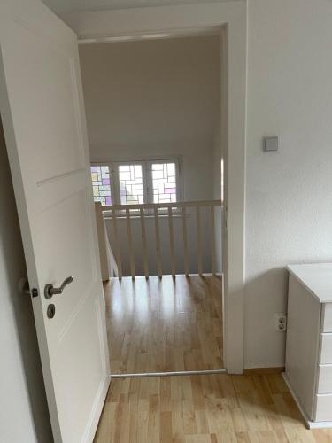 Familienfreundliches Einzelhaus mit 4-5 Schlafzimmern am Stadtwald