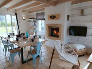 Family-friendly holiday home close to the beach