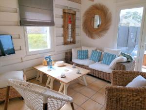 Family-friendly holiday home close to the beach