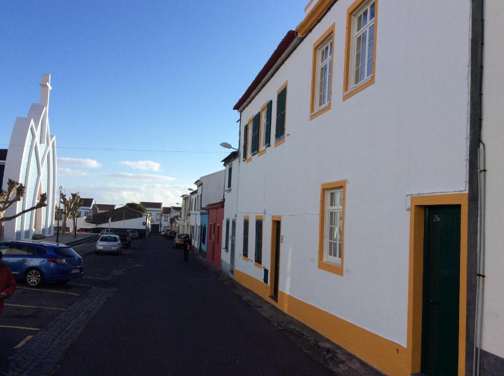 Family House Garden Rua do Barão das Laranjeiras, 21, 9500-294 Ponta Delgada