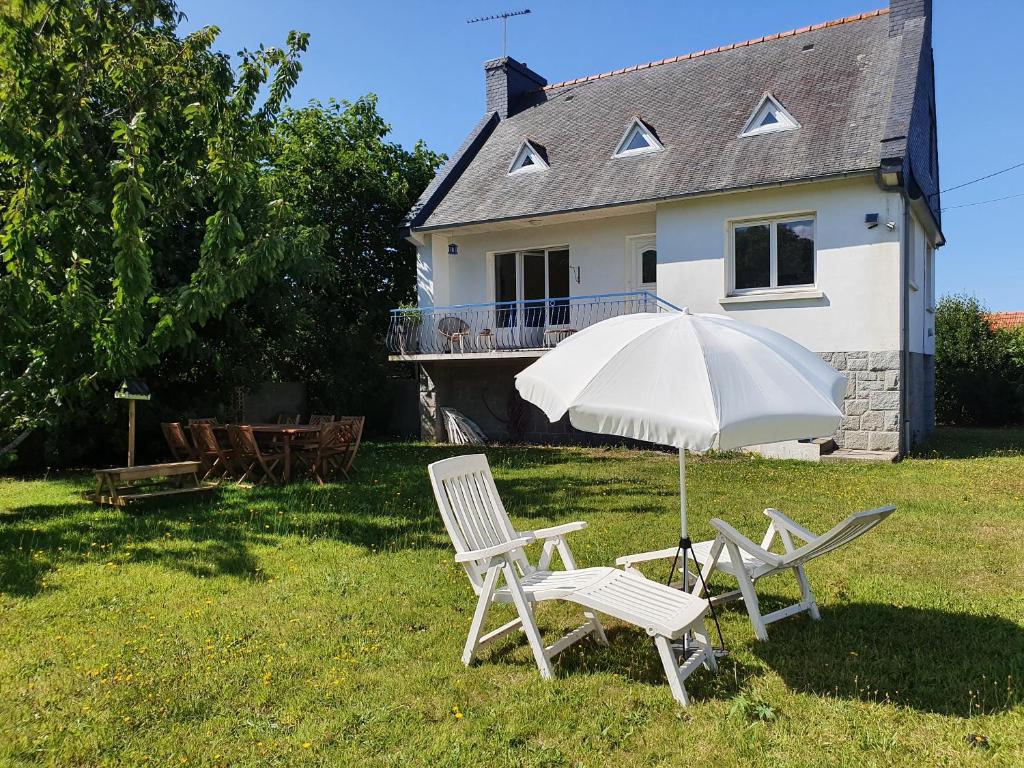 family house with garden near the sea 9 Rue de Kergall, 22660 Boudilleau