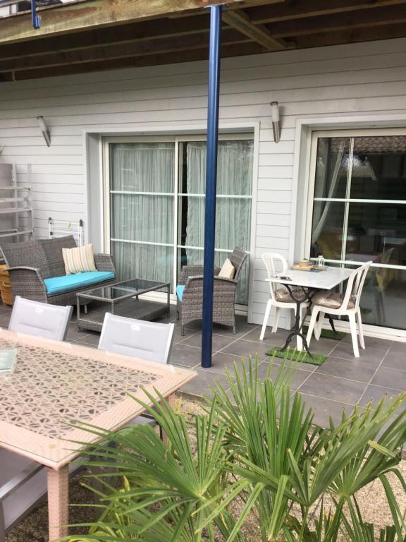 Feriehus med privat pool i Carces 83570 Carcès