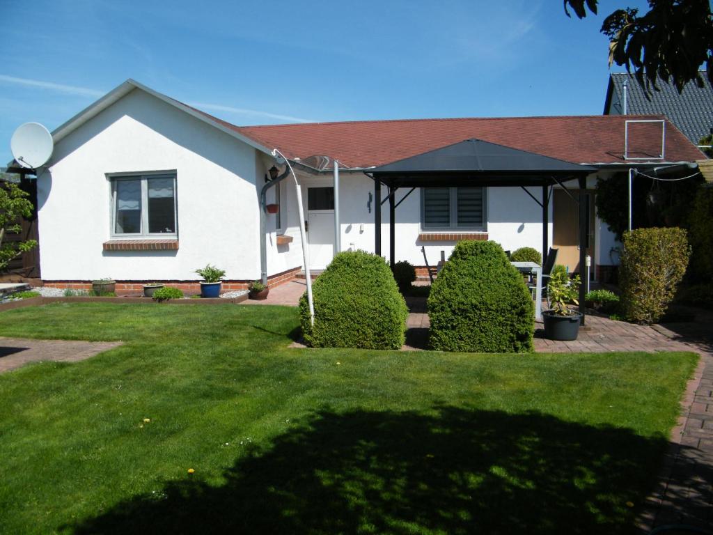 Ferienbungalow Meerjungfrau im Seebad Ueckermünde 5 Schulweg, 17373 Ueckermünde