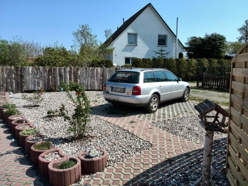 Maison de vacances FERIENBUNGALOW Schwanck in Sagard Kleine Wiesenstraße 3 18551 Sagard