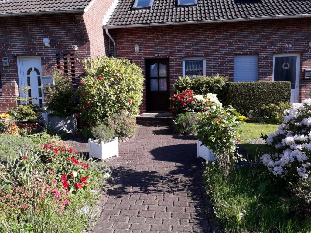 Ferienhaus 1811 in Burhave Mellumring 53, 26969 Burhave