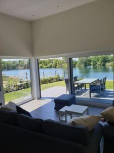Ferienhaus am See mit Sauna, Strand, Wassersport