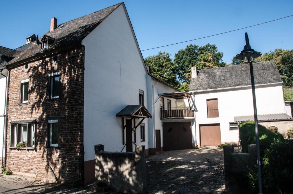 Ferienhaus an der Mosel 11 Moselweinstraße, 56820 Senhals