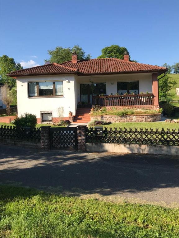 Maison de vacances Ferienhaus Anita am Radweg 13 Zinselstraße Gebäude 66500 Hornbach