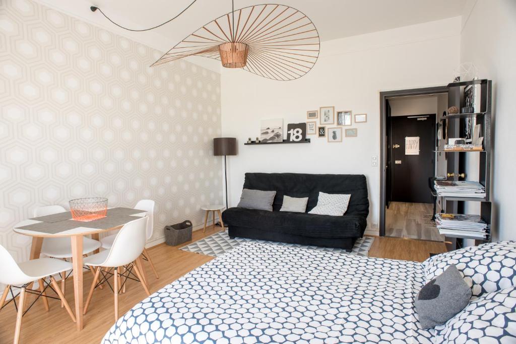 Ferienhaus Boddenbrise mit Hiddenseeblick