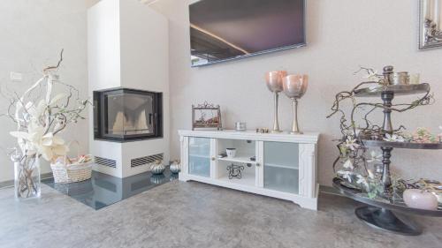 Ferienhaus Cottbus, Garage, große Sonnenterrasse, Kamin, 4 Zimmer, Ankleidezimmer