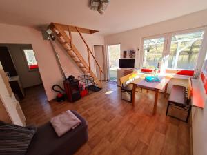 Ferienhaus direkt am Badesee Bungalow 11 Schönsee