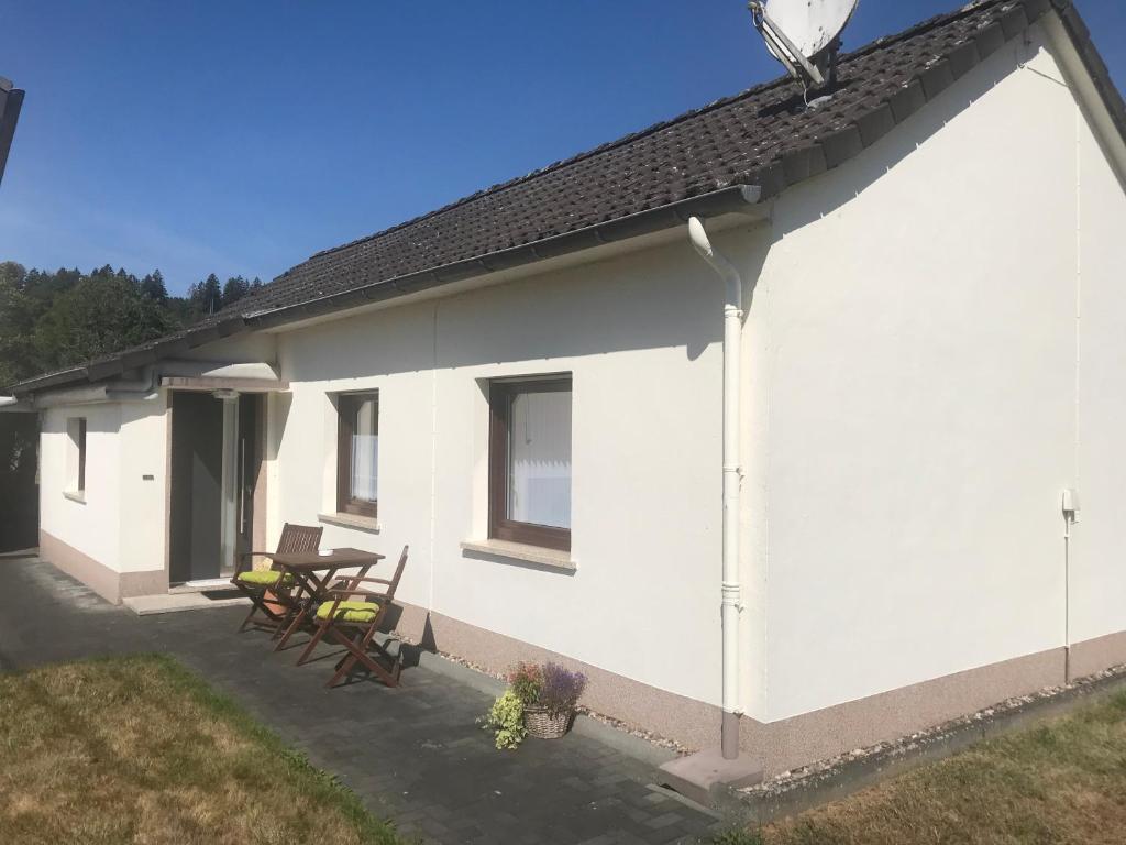 Ferienhaus \ Am Weidenbach 15a, 51766 Engelskirchen