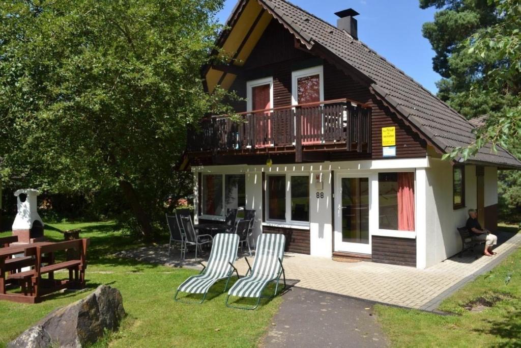 Maison de vacances Ferienhaus für 6 Personen an Badesee Silbersee 88 34621 Frielendorf