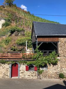 Maison de vacances Ferienhaus Goldstück wohnen im Weinberg Am Goldberg 6 56829 Pommern Rhénanie-Palatinat