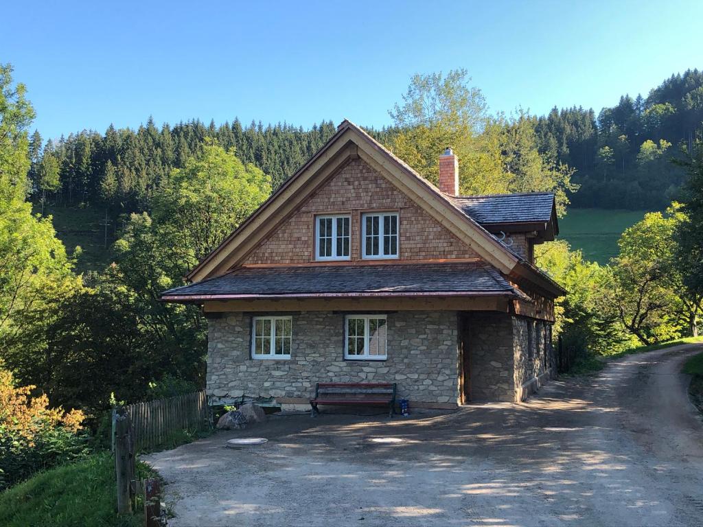 Ferienhaus Haldenmühle - traumhafte Lage mitten in der Natur mit Sauna 9 Zweribachweg, 79263 Simonswald