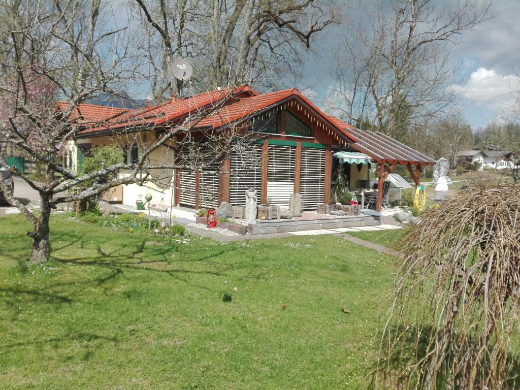 Maison de vacances Ferienhaus Hanni's Lindenhäusl Schönau Moosweg 9 83471 Schönau am Königssee