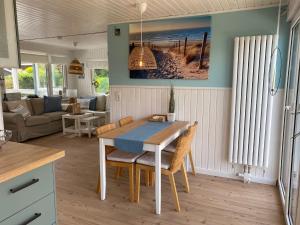 Ferienhaus Heinkens Hoek mit eigenem Bootssteg