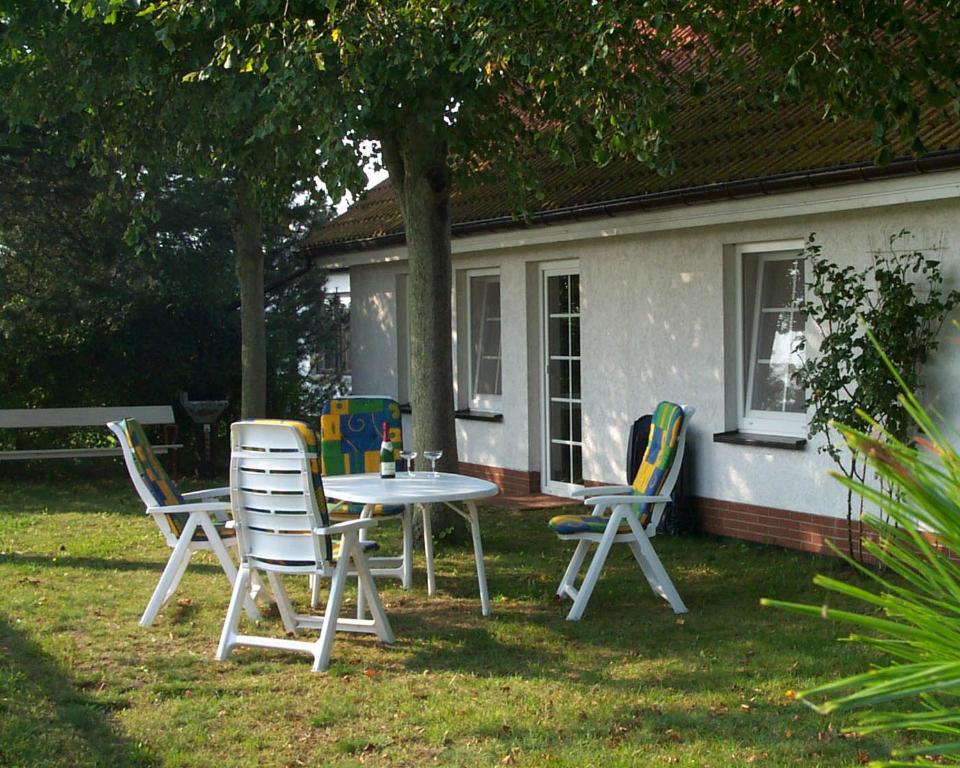 Ferienhaus Helene Zum Roland 21, 18356 Michaelsdorf