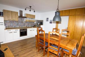 Maison de vacances Ferienhaus \ Burgstraße 23 53518 Honerath Rhénanie-Palatinat