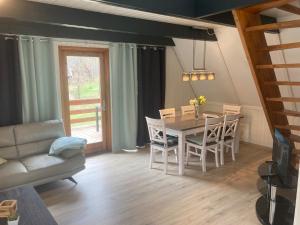 Maison de vacances Ferienhaus im Ferienpark am Twistesee - a47037 Zum Wiggenberg 105 34454 Bad Arolsen Hesse