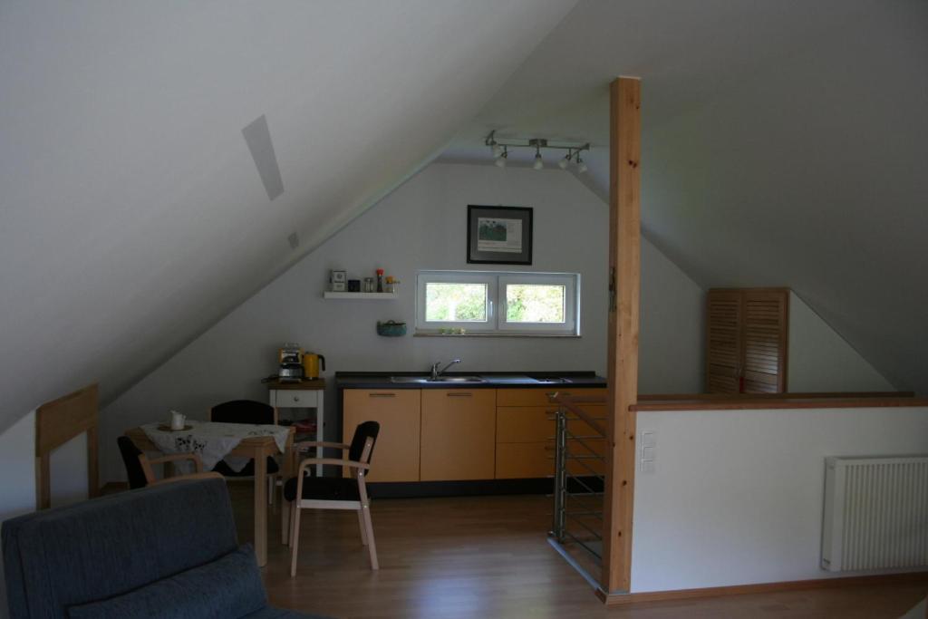 Ferienhaus Kaiser In Branchewinda 56, 99310 Branchewinda