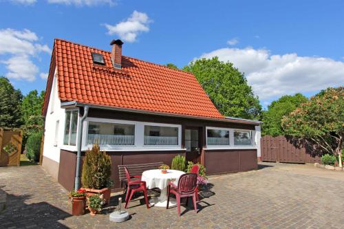 Ferienhaus Kleinzerlang SEE 10111