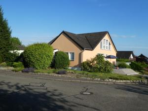 Maison de vacances Ferienhaus Laura Wilhelm-Busch-Straße 7 Nordschwarzwald 77871 Renchen Bade-Wurtemberg