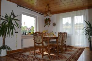 Maison de vacances Ferienhaus Margaretha Bahnhofstraße 9 54611 Hallschlag Rhénanie-Palatinat