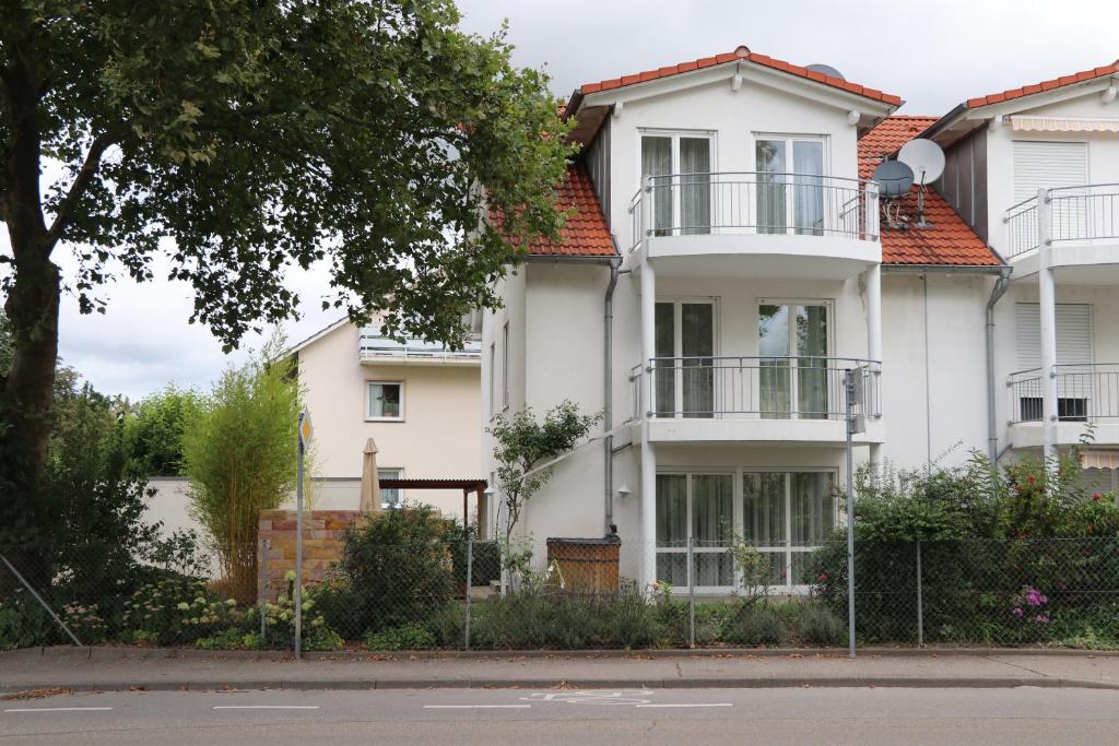 Maison de vacances Ferienhaus Marina 28 Heldelinger Straße 79576 Weil am Rhein