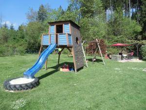 Maison de vacances Ferienhaus Matti Lange Wiese 45 37520 Kamschlacken Basse-Saxe