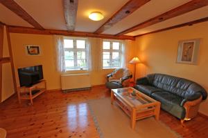 Ferienhaus mit 3 Schlafräumen Neu Sommersdorf SCHW 891
