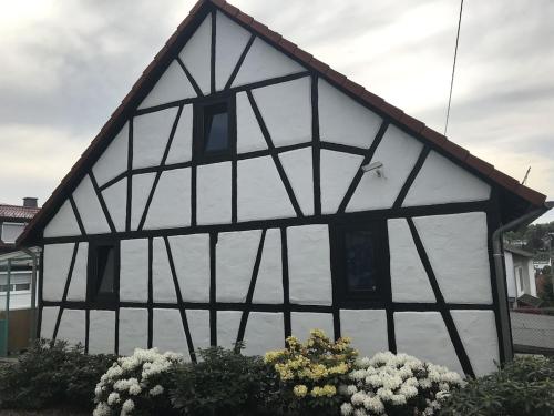 Ferienhaus mit Sauna, Wintergarten und Terrasse im schönen Hochtaunus