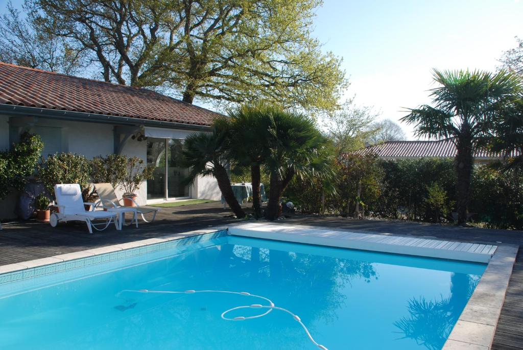 Ferienhaus Muckelbude 26624 Bedekaspel