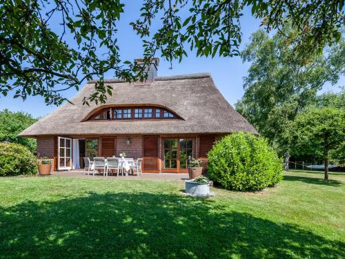 Ferienhaus REETselig mit Pool Sauna