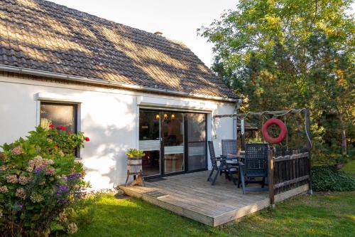 Ferienhaus Samuel mit Garten und 2 Terrassen