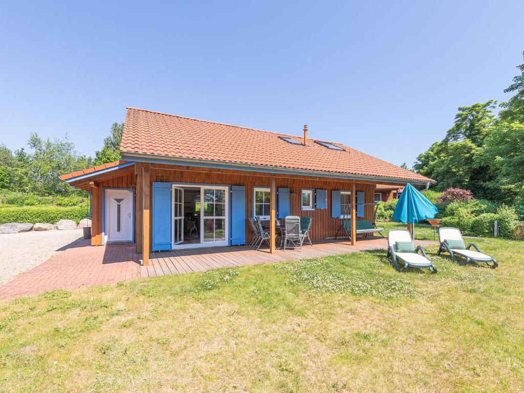 Maison de vacances Ferienhaus Seeraeuber am Jabler See Am Ufer 13 17194 Jabel