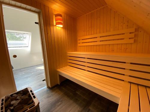 Ferienhaus Seestern am Harkebrügger See mit Sauna und Kamin