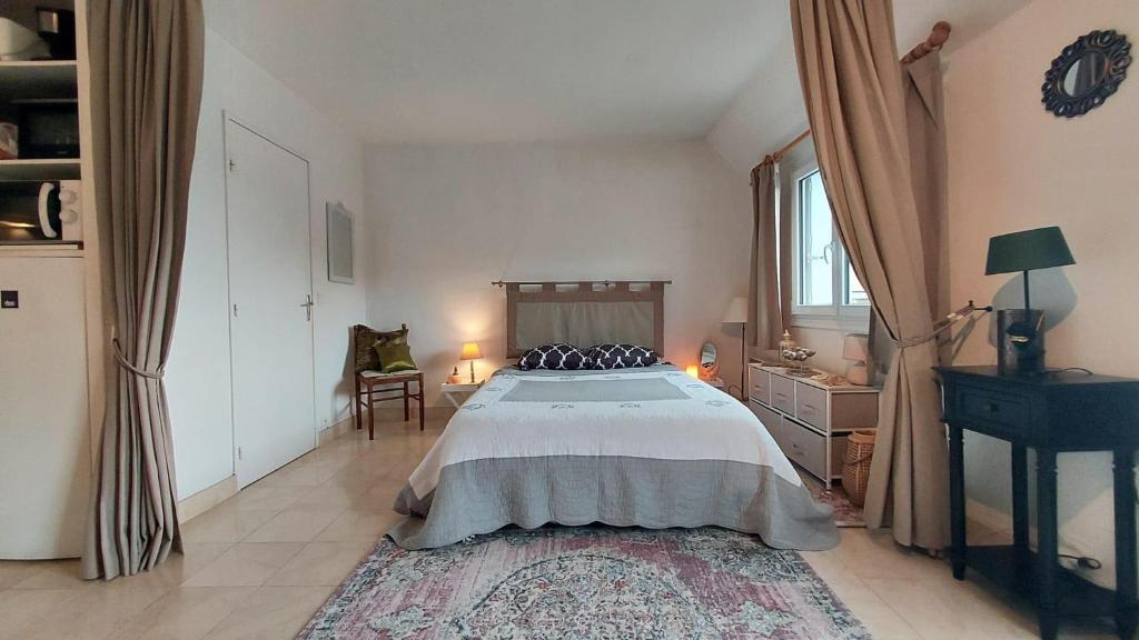 Ferienhaus-Sliminde-by-Seeblick-Ferien-direkte-Wasserlage-E-Ladesaeule-Sauna 24376 Olpenitz