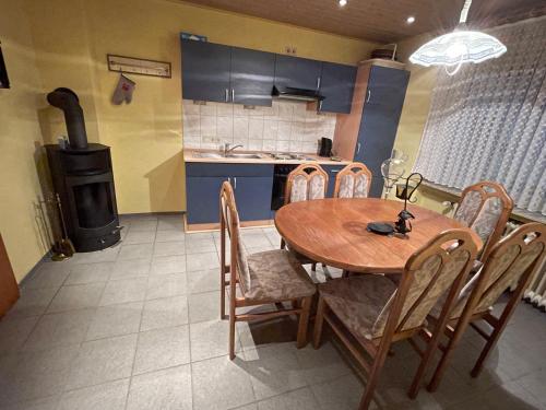 Maison de vacances Ferienhaus Sofia 12 Dorfstraße 56825 Urschmitt Rhénanie-Palatinat