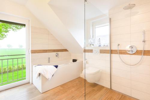 Ferienhaus Sonnendeck 36 - Sauna, Whirlpool, Fahrräder, Wifi