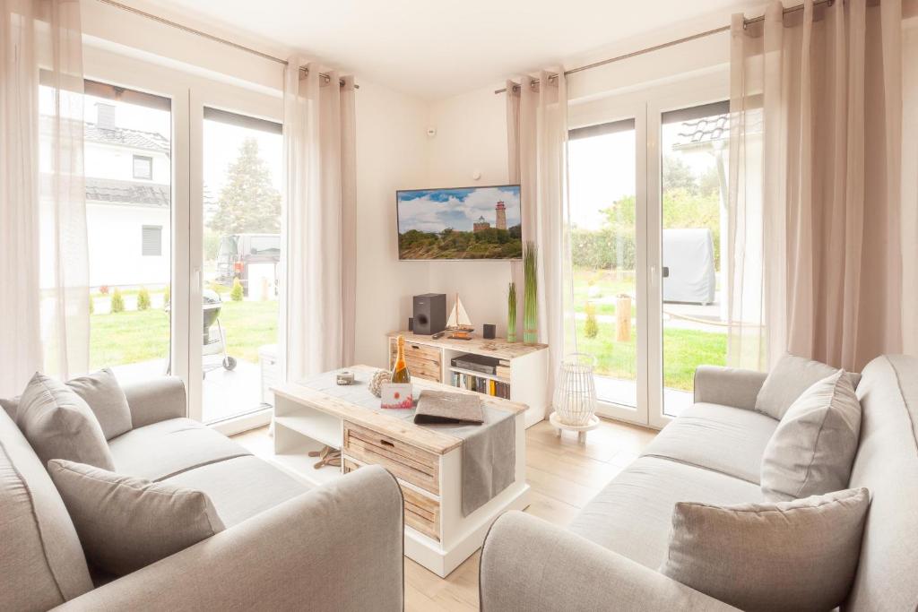 Maison de vacances Ferienhaus Sonnendeck 36 - Sauna, Whirlpool, Fahrräder, Wifi Dorfstraße 36b 18556 Breege