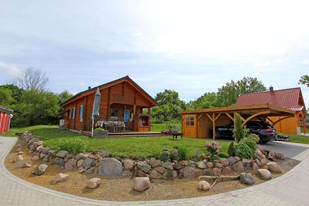 Maison de vacances Ferienhaus Tollenseheim SEE 6162 Am Ziegeler Berg 8 17094 Groß Nemerow