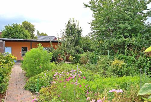 Ferienhaus Waren Mueritz SEE 10211