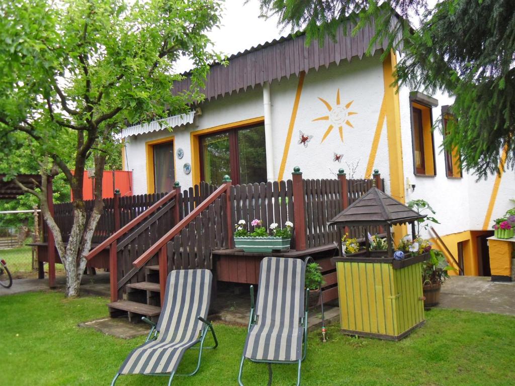 Maison de vacances Ferienhaus Waren SEE 8021 Falkenhäger Weg 37 17192 Waren