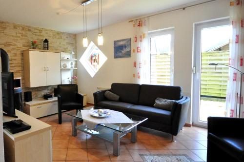 Ferienhaus Wattje Am Yachthafen 102 E