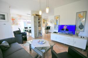 Ferienhaus Wattje Am Yachthafen 102 E